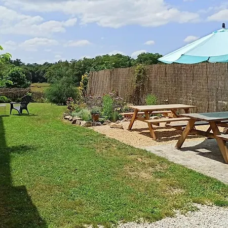 Gite 3 Chambres, 2 A 10 Pers Et Jardin Cloture Oradour-sur-Glane Extérieur photo