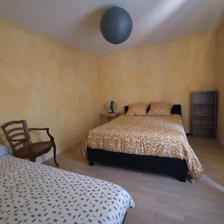 Gite 3 Chambres, 2 A 10 Pers Et Jardin Cloture Oradour-sur-Glane Extérieur photo