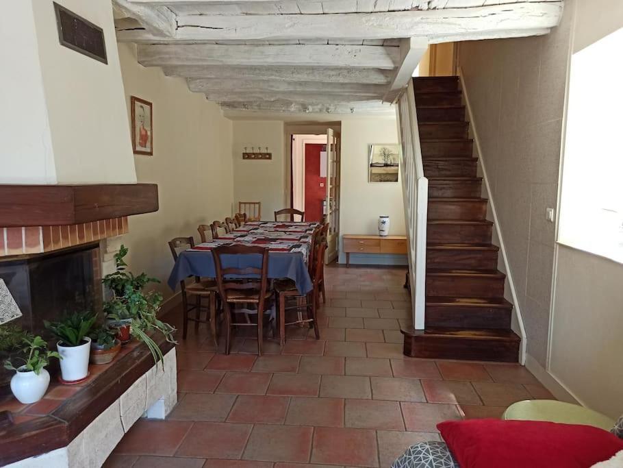 3 Chambres, 2 A 10 Pers Et Jardin Cloture * Oradour-sur-Glane